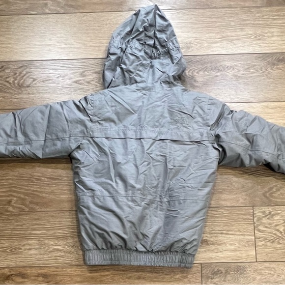 The North Face Boys Goose Down Insulated 550 DryVent Winter Jacket